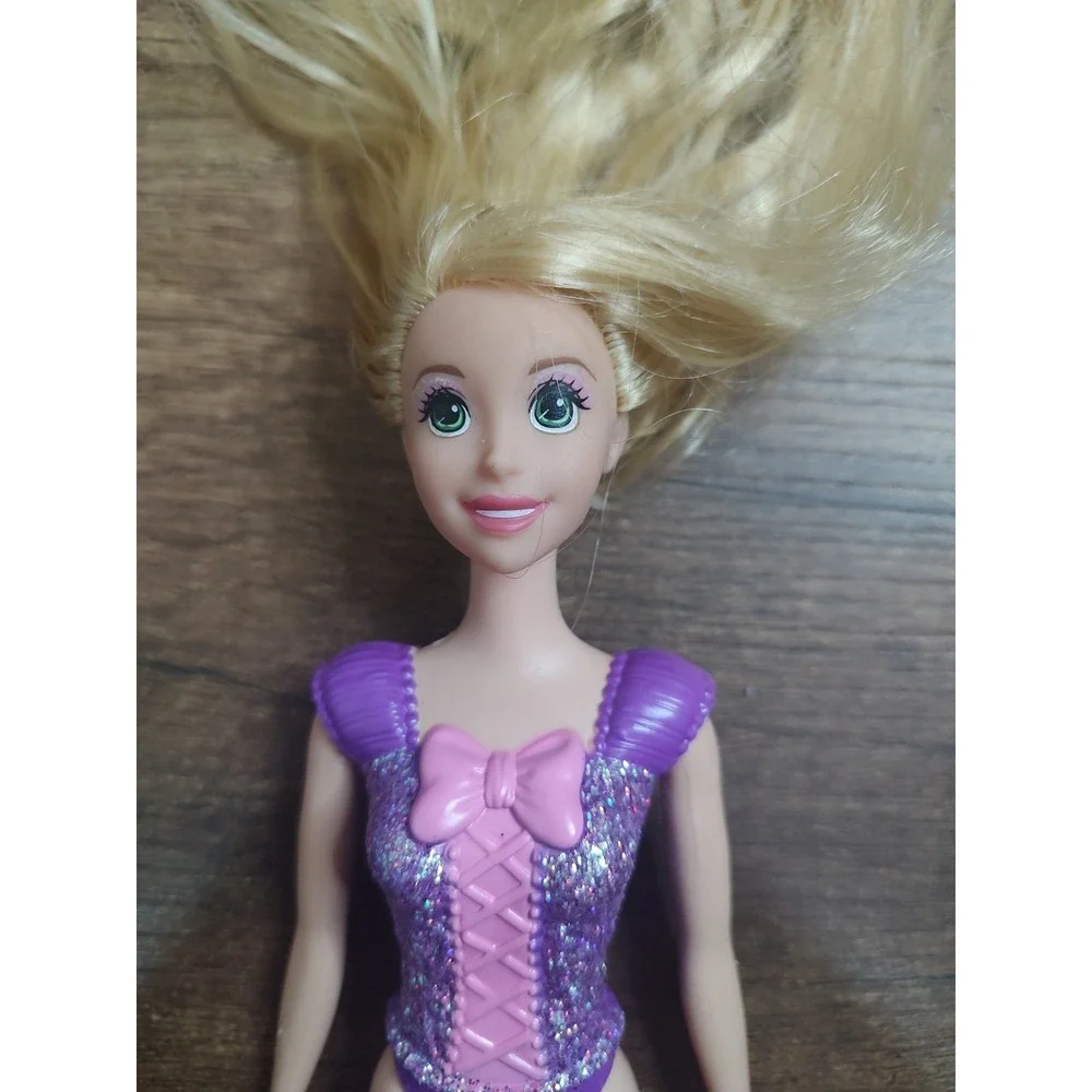2012 Disney Barbie Rapunzel Tangled Doll Toy *Messy Hair* But Good Condition